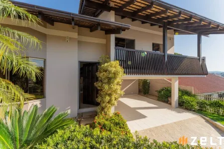 Casa com 5 Quartos à venda, 271m² no Fortaleza, Blumenau