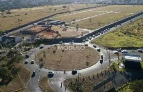 Lote/Terreno à venda, 820m² no Presidente Roosevelt, Uberlândia