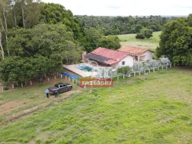 Fazenda/Sítio com 2 Quartos à venda, 100000000m² no , Araguapaz
