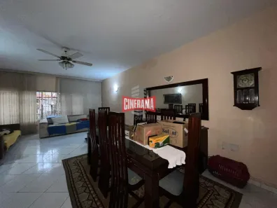 Casa com 3 Quartos à venda, 200m² no Olímpico, São Caetano do Sul