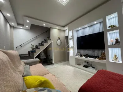 Sobrado com 3 Quartos à venda, 76m² no Vila Cascatinha, São Vicente
