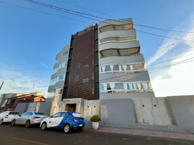 Apartamento com 3 Quartos para alugar, 130m² no Passo dos Fortes, Chapecó