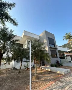 Casa de Condomínio com 4 Quartos à venda, 260m² no Canasvieiras, Florianópolis
