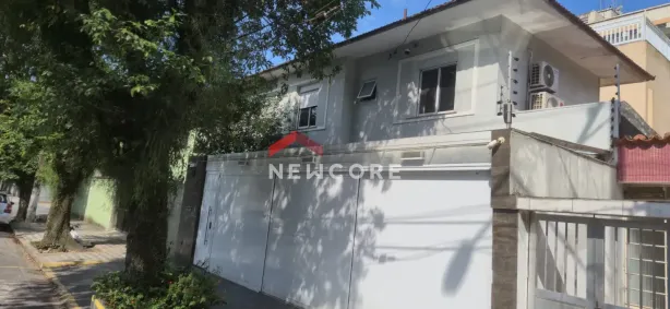 Casa com 2 Quartos à venda, 156m² no Embaré, Santos