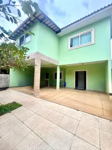 Casa com 3 Quartos à venda, 250m² no Lagoa, Macaé