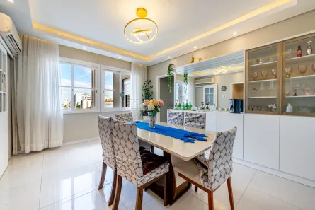 Apartamento com 3 Quartos à venda, 101m² no Cidade Baixa, Porto Alegre