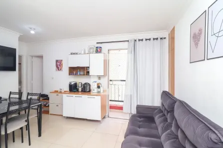 Apartamento com 2 Quartos à venda, 49m² no Vila Carmosina, São Paulo