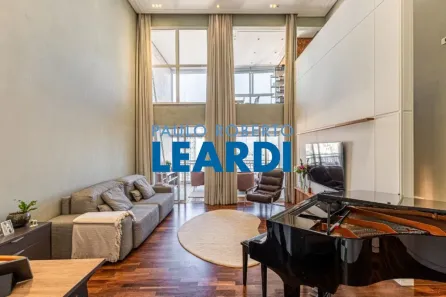 Apartamento com 2 Quartos à venda, 151m² no Cerqueira César, São Paulo