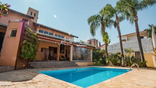 Casa com 5 Quartos à venda, 631m² no Senador Salgado Filho, Marília