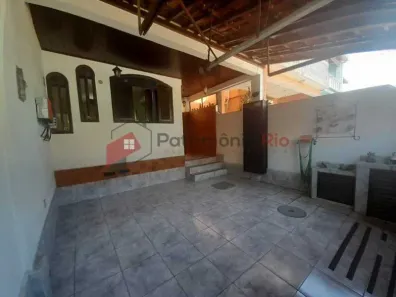 Casa de Condomínio com 3 Quartos à venda, 70m² no Irajá, Rio de Janeiro