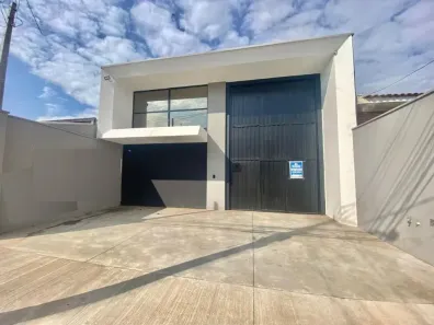 Galpão/Depósito/Armazém para alugar, 242m² no Bassan, Marília