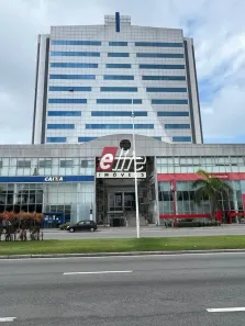 Ponto Comercial para alugar, 681m² no Parque Residencial Laranjeiras, Serra