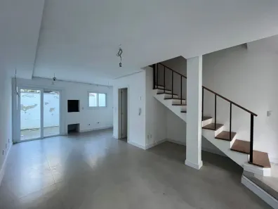Casa de Condomínio com 3 Quartos à venda, 65m² no Centro, Gramado