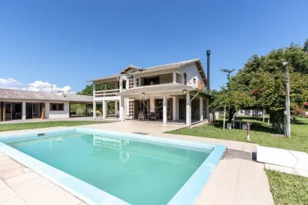 Fazenda/Sítio com 4 Quartos à venda, 481m² no São Caetano, Porto Alegre