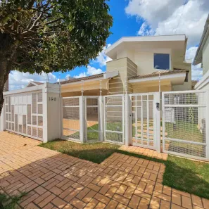 Casa com 3 Quartos para venda ou aluguel, 257m² no Jardim Maria Izabel, Marília