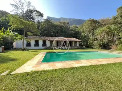 Casa com 6 Quartos à venda, 600m² no Fazenda Inglesa, Petrópolis