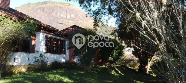 Casa com 4 Quartos à venda, 320m² no Iucas, Teresópolis