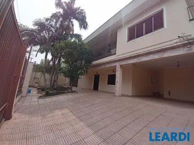 Casa com 5 Quartos para alugar, 450m² no Vila Ida, São Paulo