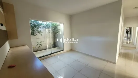 Casa com 3 Quartos à venda, 170m² no Pacaembu, Uberlândia