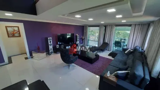 Casa de Condomínio com 4 Quartos à venda, 300m² no Itaipu, Niterói