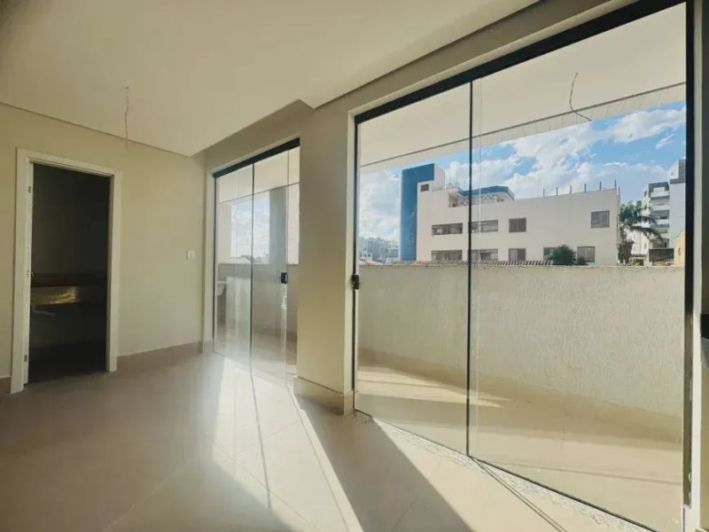 Apartamento com 3 quartos — Liberdade, Belo Horizonte
