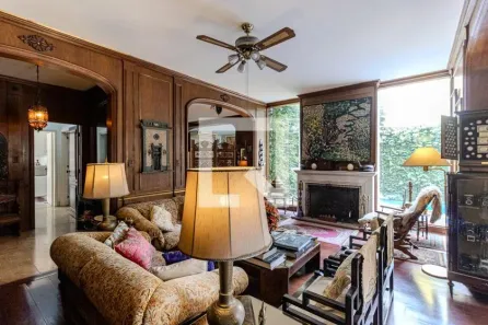 Casa com 4 Quartos à venda, 330m² no Pacaembu, São Paulo