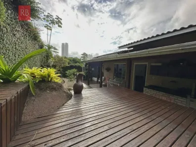 Casa com 3 Quartos à venda, 231m² no Barra, Balneário Camboriú