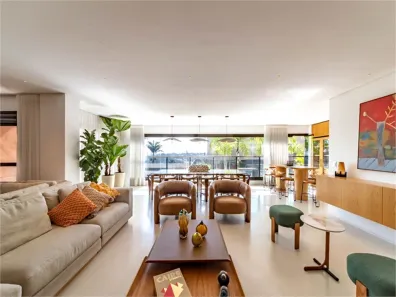 Apartamento com 3 Quartos à venda, 195m² no Jardim Leonor, São Paulo