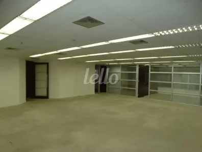 Sala Comercial para alugar, 250m² no Bela Vista, São Paulo