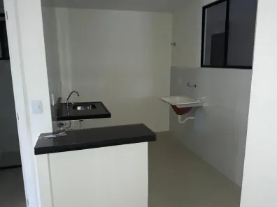 Apartamento com 2 Quartos para alugar, 40m² no Engenheiro Luciano Cavalcante, Fortaleza