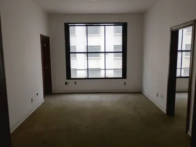 Ponto Comercial para alugar, 180m² no República, São Paulo