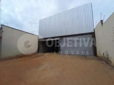 Ponto Comercial à venda, 220m² no Laranjeiras, Uberlândia
