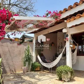 Casa com 3 Quartos à venda, 200m² no Sousas, Campinas
