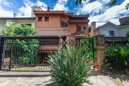 Imóvel Comercial para alugar, 673m² no Chácara das Pedras, Porto Alegre