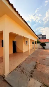Casa com 3 Quartos à venda, 186m² no Dom Aquino, Cuiabá