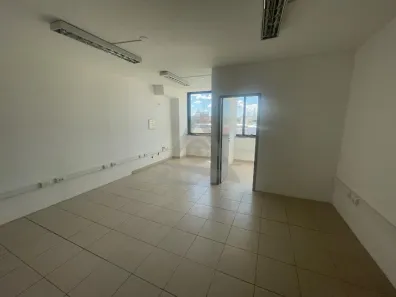 Sala Comercial para alugar, 125m² no Jardim Ribeiro, Valinhos