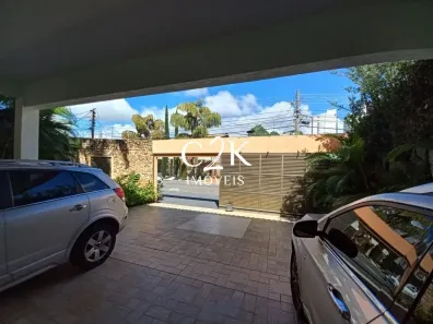 Sobrado com 4 Quartos à venda, 512m² no Nova Suiça, Goiânia