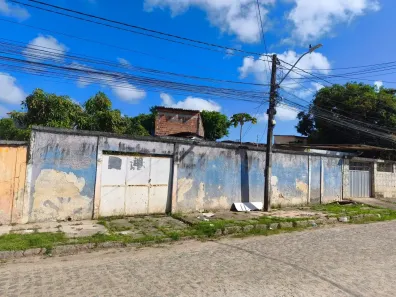 Casa com 2 Quartos à venda, 300m² no Cajueiro, Recife