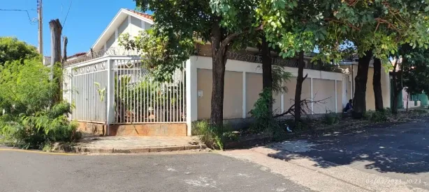 Casa com 3 Quartos à venda, 167m² no Parque Industrial, São José do Rio Preto