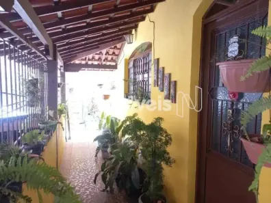 Casa com 2 Quartos à venda, 100m² no Rio Branco, Belo Horizonte