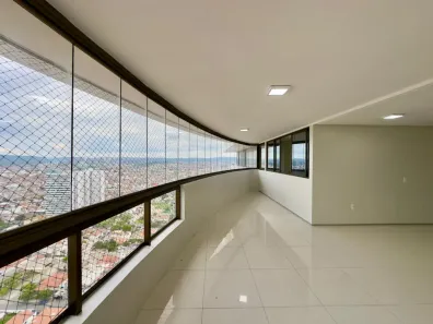 Apartamento com 5 Quartos à venda, 220m² no Universitário, Caruaru