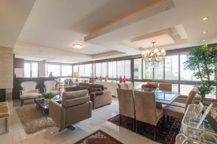 Apartamento com 3 Quartos à venda, 170m² no Rio Branco, Porto Alegre
