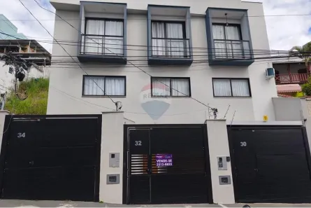 Casa com 3 Quartos à venda, 128m² no Martelos, Juiz de Fora
