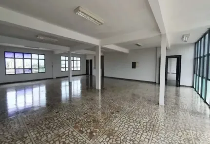Prédio Comercial para alugar, 1165m² no Poção, Cuiabá