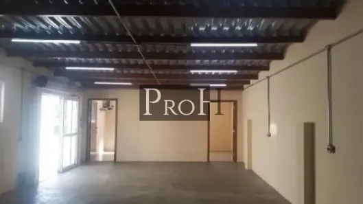 Prédio Comercial com 2 Quartos para alugar, 210m² no Vila Fachini, São Paulo