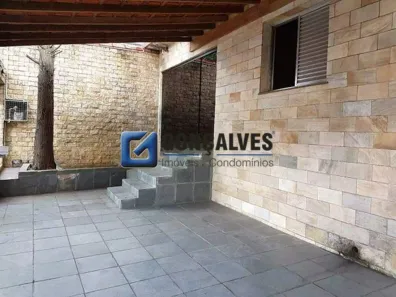 Casa com 3 Quartos para alugar, 246m² no Alves Dias, São Bernardo do Campo