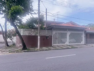 Casa com 3 Quartos à venda, 197m² no Parque Itamarati, Jacareí