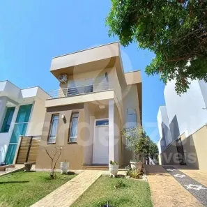 Casa de Condomínio com 4 Quartos à venda, 210m² no Swiss Park, Campinas