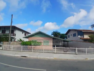 Casa com 4 Quartos à venda, 180m² no Costeira, Balneário Barra do Sul