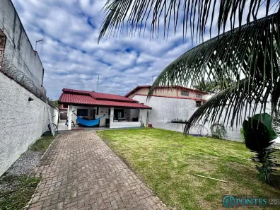 Casa com 3 Quartos à venda, 134m² no Estância Balneária Maria Helena Novaes, Peruíbe